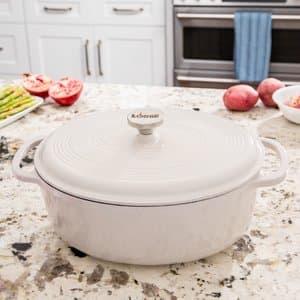 Lodge Enamelled Dutch Oven