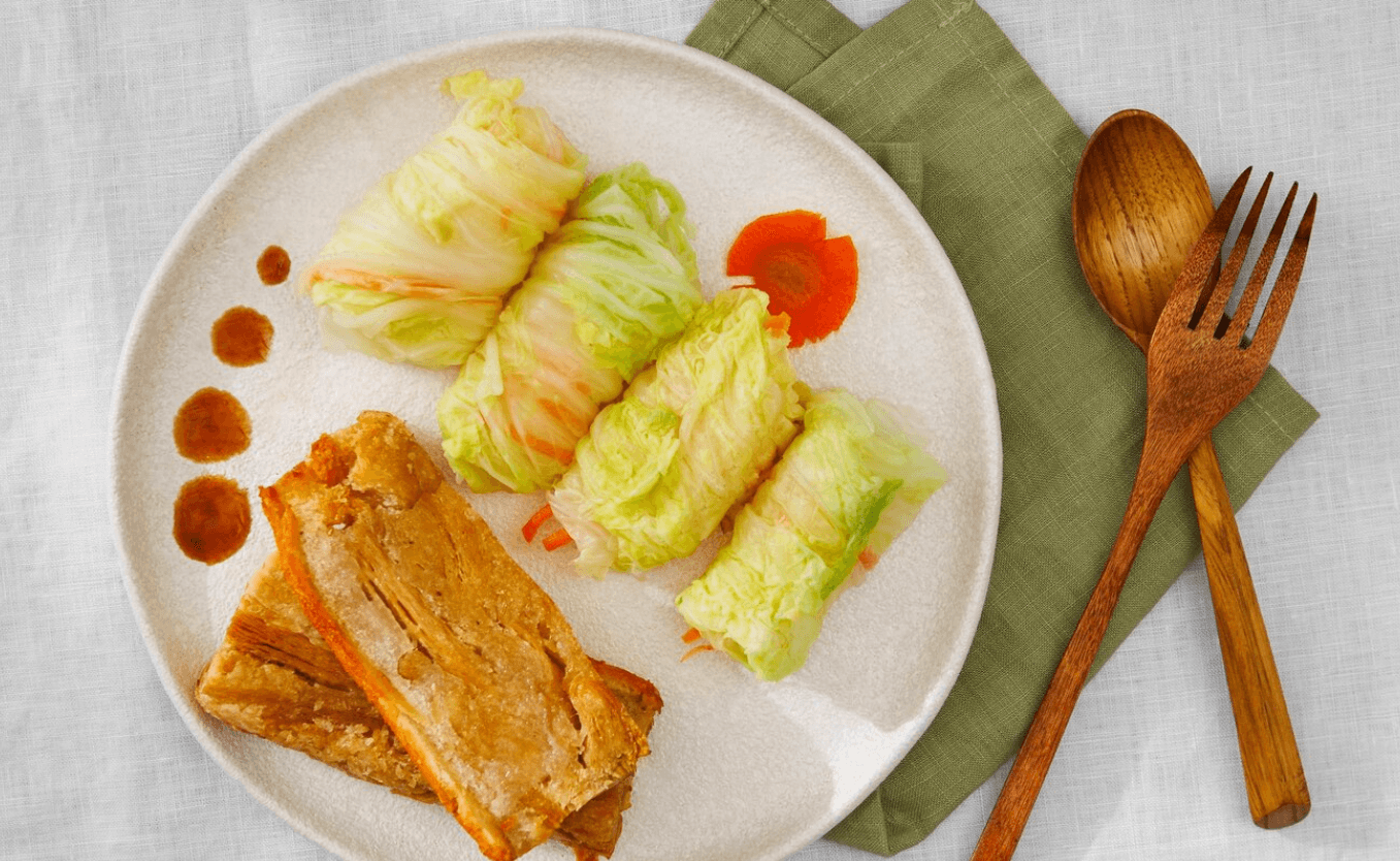 Philly Cheesesteak Cabbage Wraps