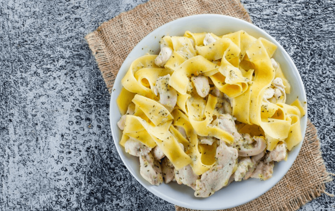 Chicken Alfredo Spaghetti Squash